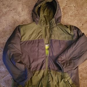 Boys xl 18/20 North face heavy reversible coat